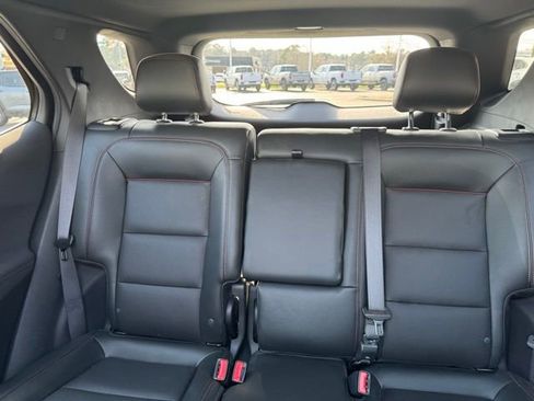 Used 2022 Chevrolet Equinox RS w/ RS Leather Package image 25