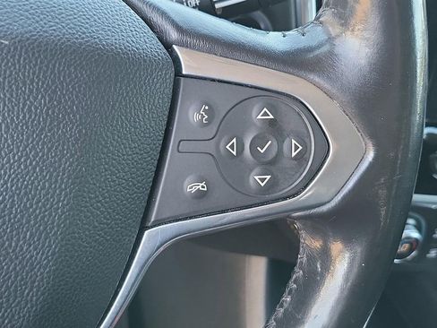 Certified 2020 Chevrolet Traverse LT w/ LT Premium Package image 38