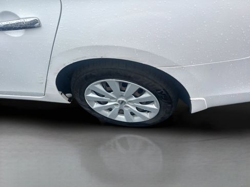 Used 2019 Nissan Sentra S image 13