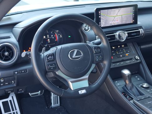 Used 2025 Lexus RC 350 F Sport w/ Navigation Package RWD image 18