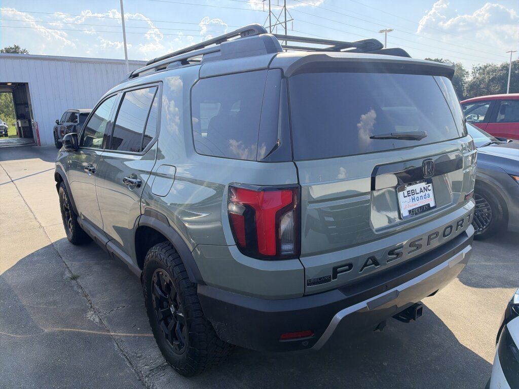 Certified 2026 Honda Passport TrailSport Elite image 5