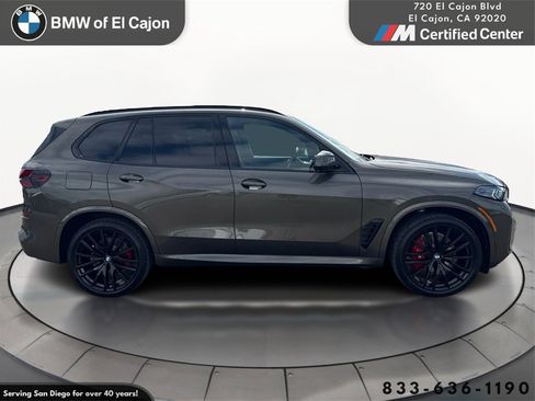 New 2026 BMW X5 xDrive40i w/ M Sport Package image 4