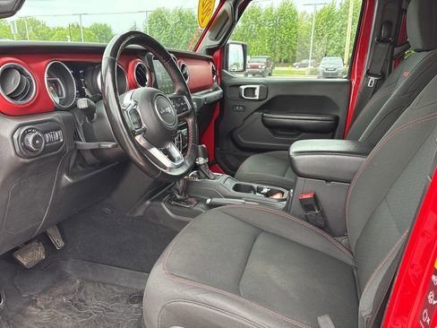 Used 2020 Jeep Wrangler Unlimited Rubicon w/ Advanced Safety Group AWD/4WD image 7