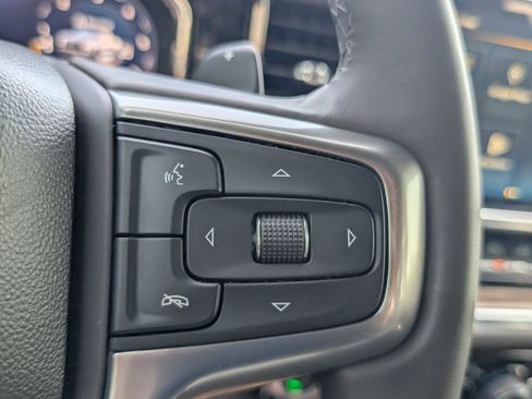 Used 2024 Chevrolet Silverado 1500 LT Trail Boss w/ Convenience Package II AWD/4WD image 18