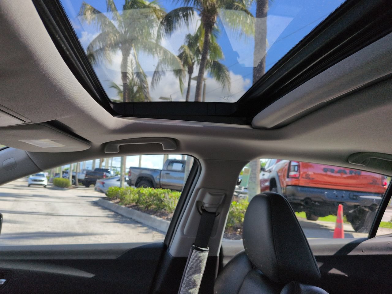 Used 2017 Acura TLX FWD image 21