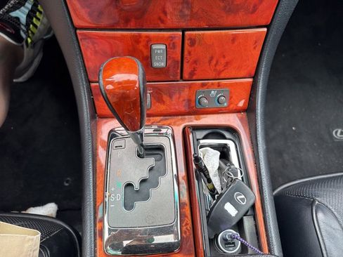 Used 2006 Lexus LS 430 RWD image 15