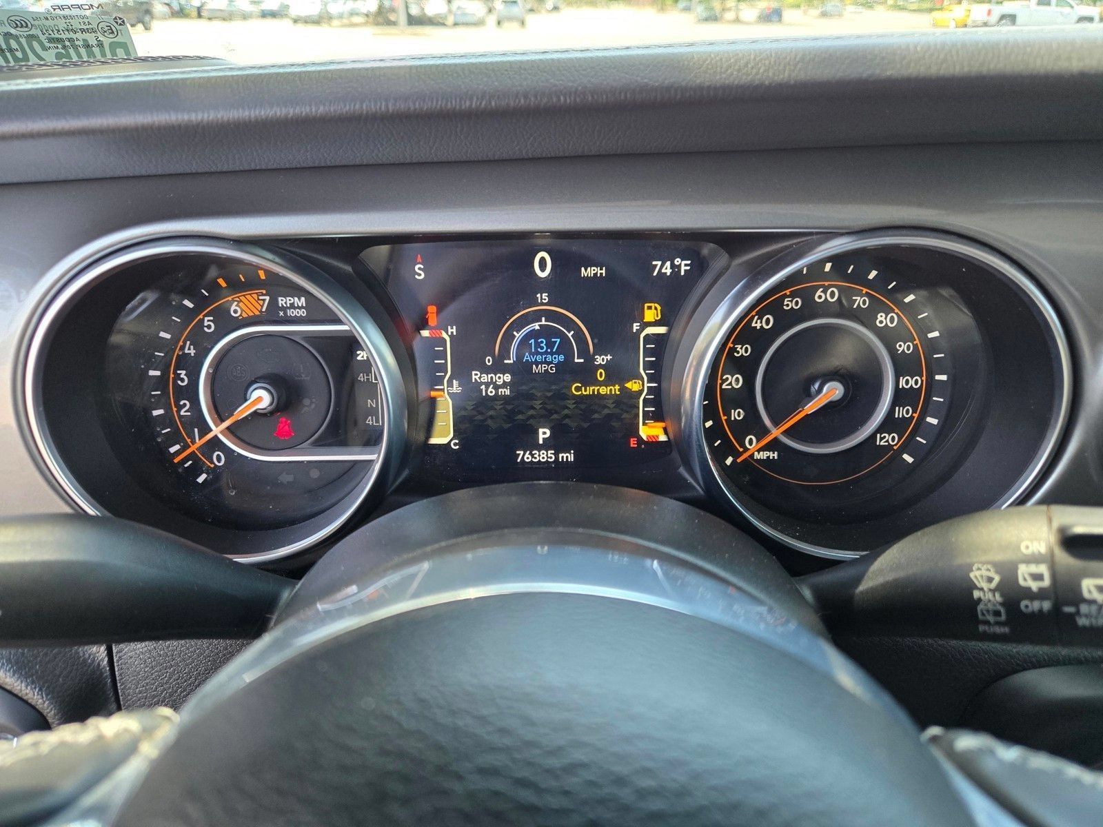 Used 2023 Jeep Wrangler Unlimited Sahara w/ Cold Weather Group AWD/4WD image 21