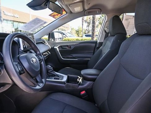 Used 2024 Toyota RAV4 LE image 14