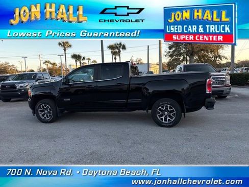 Used 2017 GMC Canyon SLE w/ All Terrain Package image 7