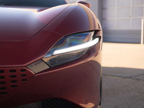 Used 2024 Ferrari Roma image 16