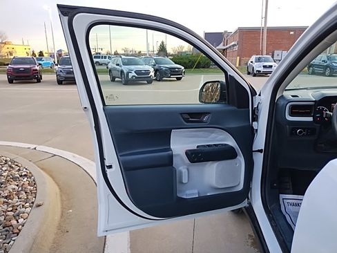 Used 2024 Ford Maverick XLT w/ Equipment Group 300A Standard image 18