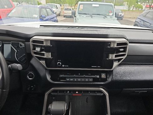 Used 2024 Toyota Tundra SR5 AWD/4WD image 12