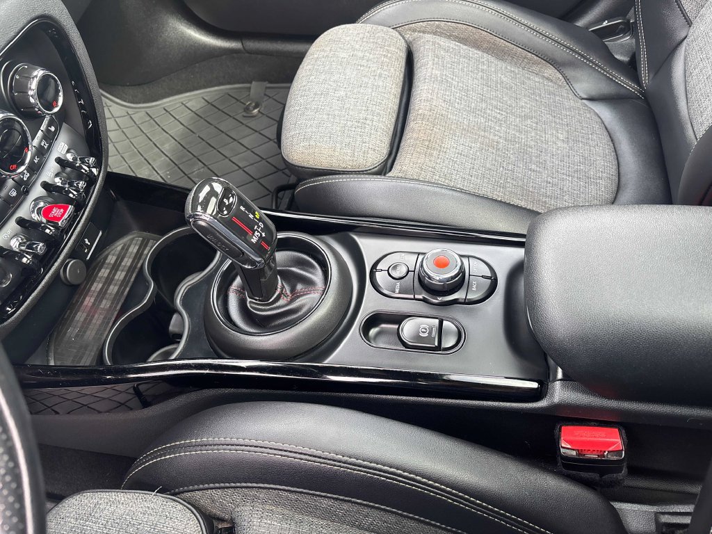 Used 2020 MINI Cooper Clubman S AWD/4WD image 16