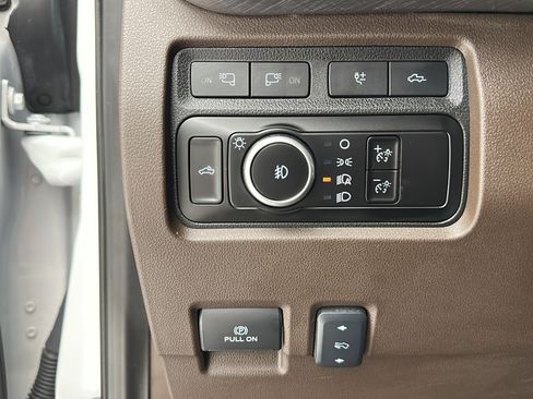 Used 2023 Ford F250 King Ranch w/ Tremor Off-Road Package AWD/4WD image 26