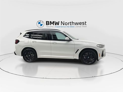 Used 2023 BMW X3 xDrive30i w/ M Sport Package AWD/4WD image 5