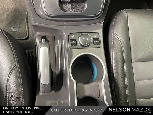 Used 2014 Ford Escape Titanium image 33