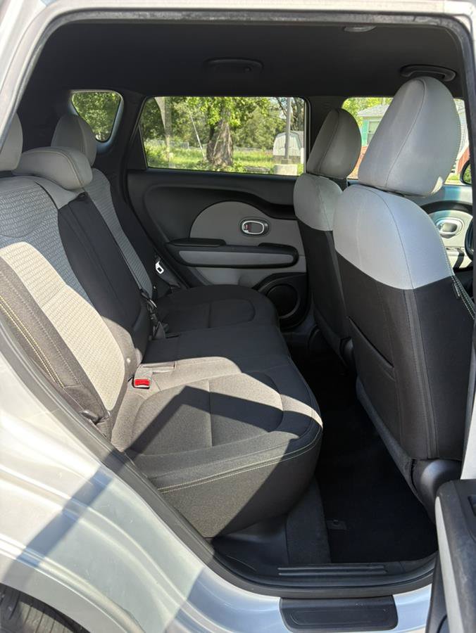 Used 2016 Kia Soul + w/ Eco Package FWD image 19