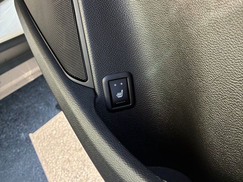 Used 2019 Maserati Levante AWD/4WD image 27