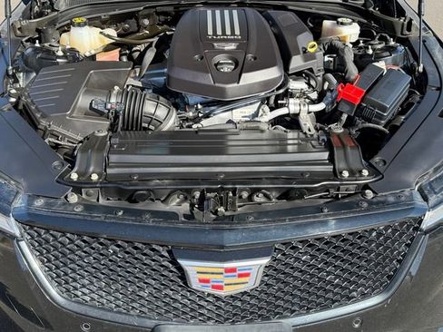 Used 2021 Cadillac CT4 V w/ Technology Package image 29