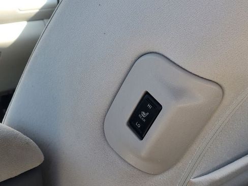 Used 2012 Nissan Leaf SL FWD image 24