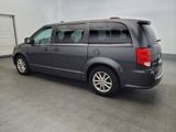 Used 2019 Dodge Grand Caravan SXT image 3