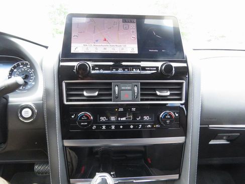 Used 2024 INFINITI QX80 Premium Select w/ Cargo Package image 30