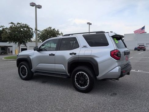 Used 2025 Toyota 4Runner TRD Off-Road Premium AWD/4WD image 6