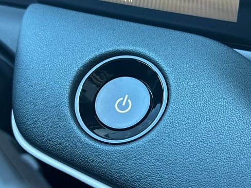 New 2026 Nissan Leaf Platinum+ w/ Cargo Package (Platinum+) image 27