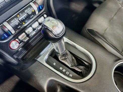 Used 2020 Ford Mustang Premium RWD image 30