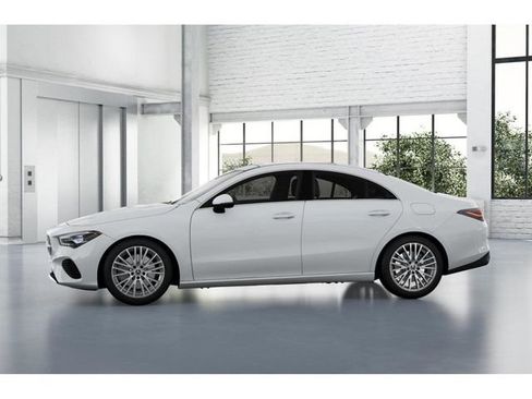 Used 2026 Mercedes-Benz CLA 250 4MATIC image 35