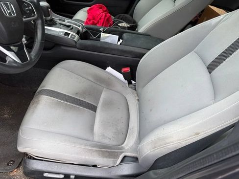 Used 2020 Honda Civic EX image 9