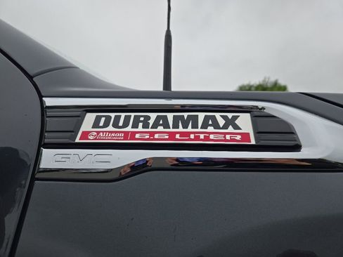 Used 2021 GMC Sierra 2500 Denali w/ Denali Ultimate Package AWD/4WD image 10