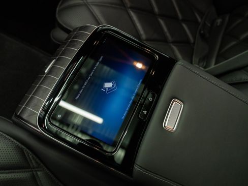 Used 2024 Mercedes-Benz Maybach S 680 4MATIC image 33