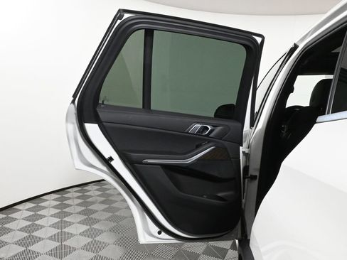 Used 2022 BMW X5 xDrive40i image 31