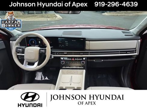 Certified 2025 Hyundai Santa Fe SEL image 17