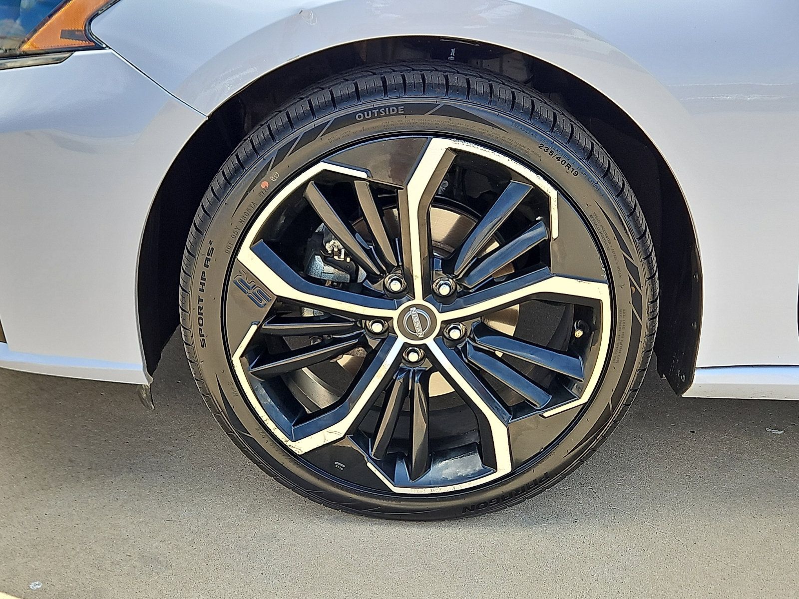 Used 2024 Nissan Altima 2.5 SR FWD image 5
