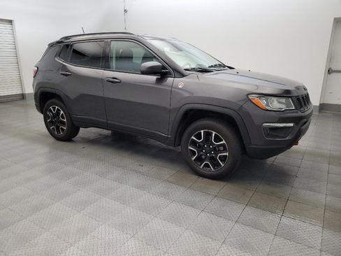 Used 2020 Jeep Compass Trailhawk AWD/4WD image 11