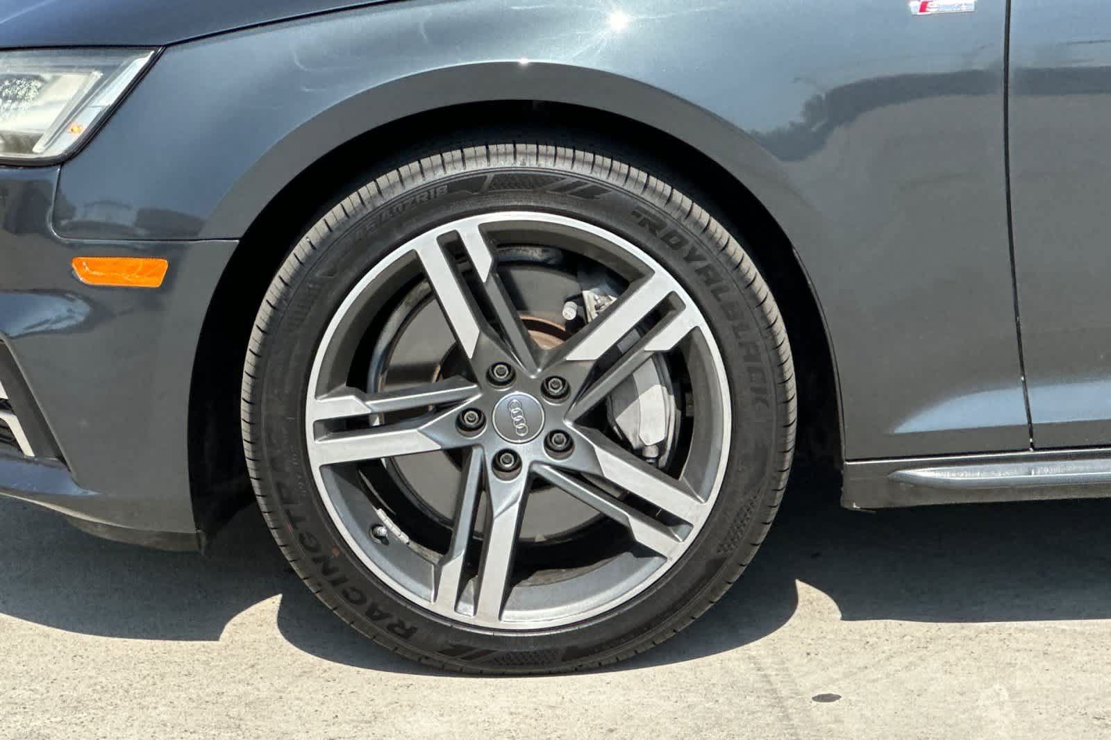 Used 2018 Audi A4 2.0T Premium Plus w/ Premium Plus Package AWD/4WD image 25
