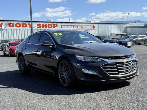 Used 2022 Chevrolet Malibu Premier FWD image 1