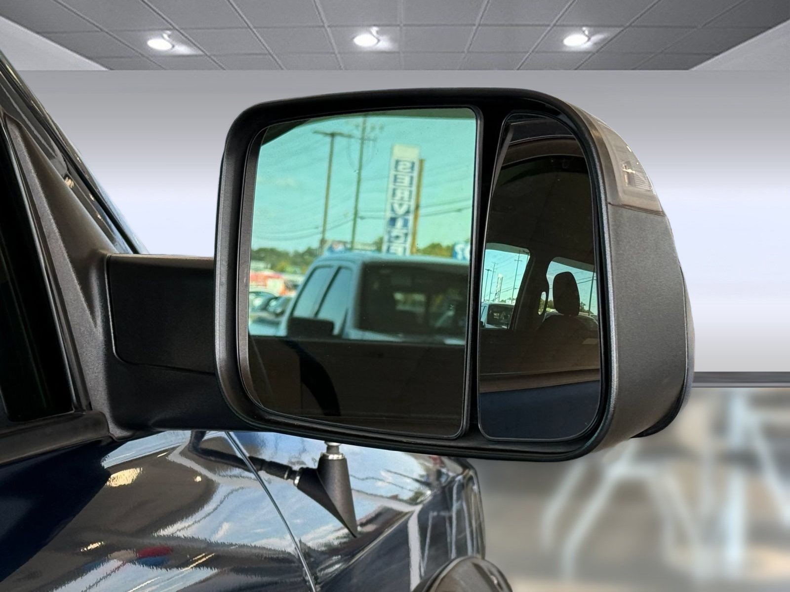 Used 2020 RAM 1500 Tradesman w/ Tradesman SXT Package AWD/4WD image 34