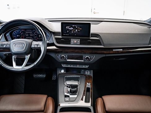 Used 2018 Audi Q5 2.0T Premium Plus w/ Premium Plus Package image 29