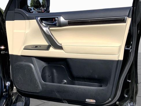 Certified 2023 Lexus GX 460 Premium AWD/4WD image 23