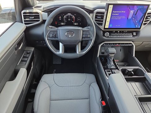 New 2026 Toyota Tundra Limited AWD/4WD image 8