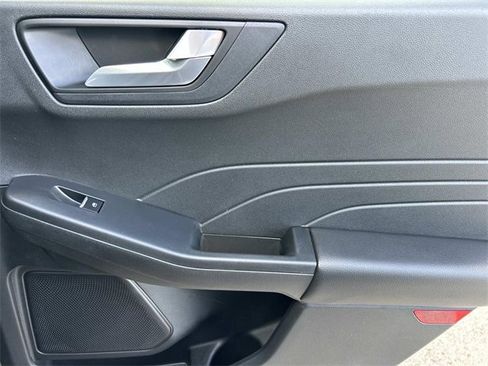 Certified 2023 Ford Escape Platinum image 23