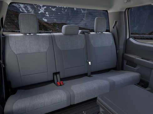 New 2026 Ford F250 XLT w/ FX4 Off-Road Package image 11