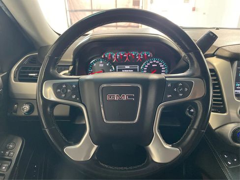 Used 2019 GMC Yukon XL SLT image 22