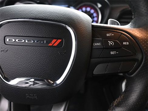 Used 2016 Dodge Challenger R/T Scat Pack image 14