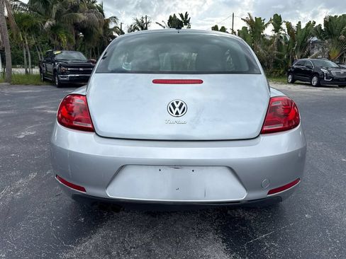 Used 2016 Volkswagen Beetle 1.8T FWD image 4