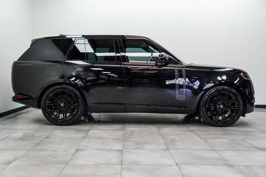 Used 2023 Land Rover Range Rover First Edition AWD/4WD image 7