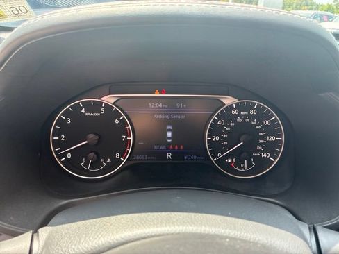 Used 2023 Nissan Altima 2.5 SR w/ SR Premium Package FWD image 17